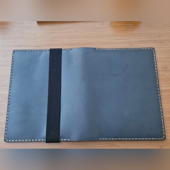 Galen Leather | A5 Notebook Cover Folio - Navy - Picture 5 of 9